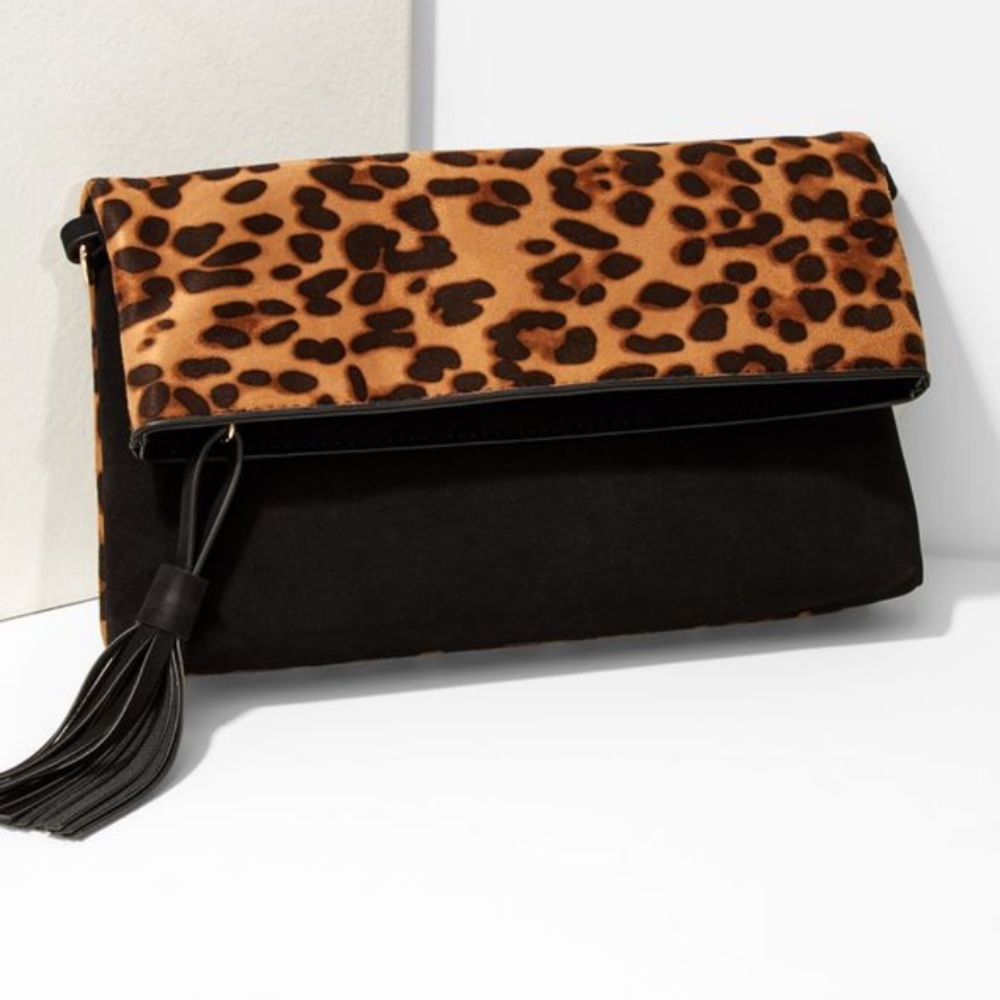 Leopard Foldover Clutch - Picture 2 of 4